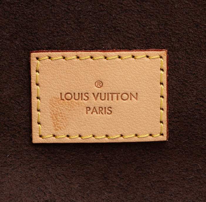 Louis Vuitton Pochette Metis Monogram Reverse Canvas